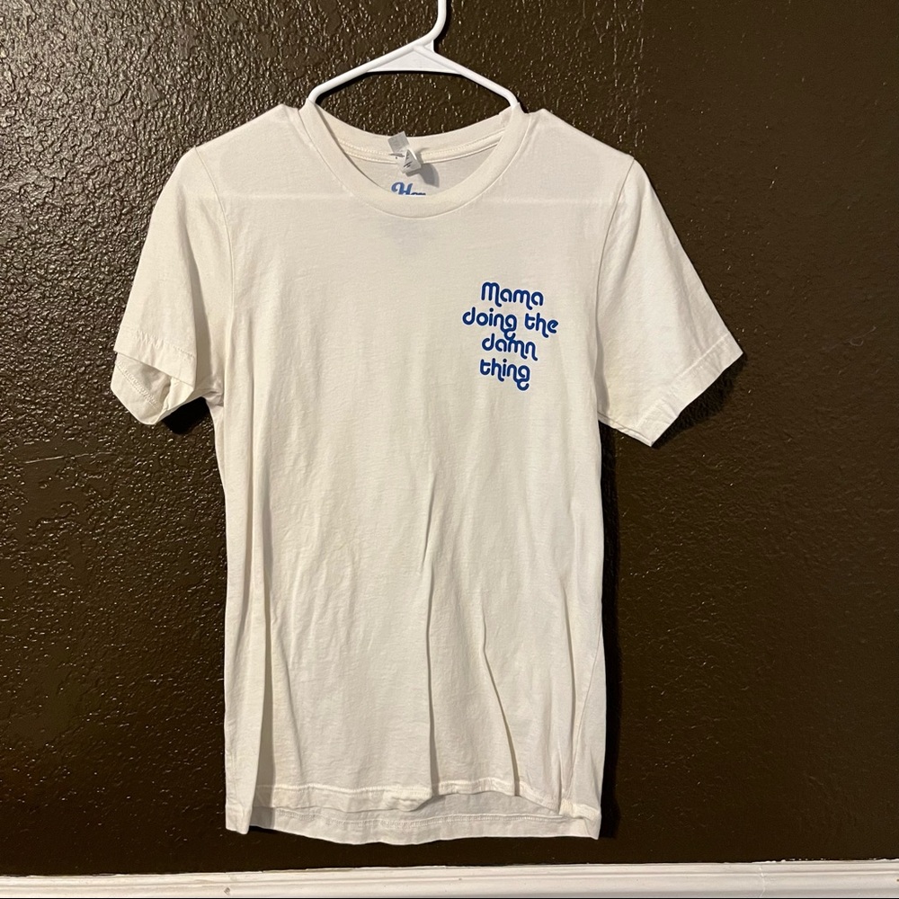 White Short Sleeve Tee Blue ‘Mama Doing The Damn Thing’ Her Little Wolves, Small